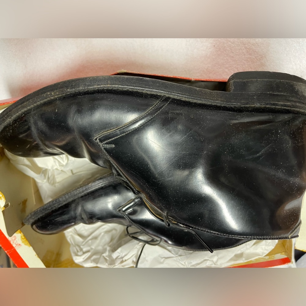 Men shoes in 10.5 for sale